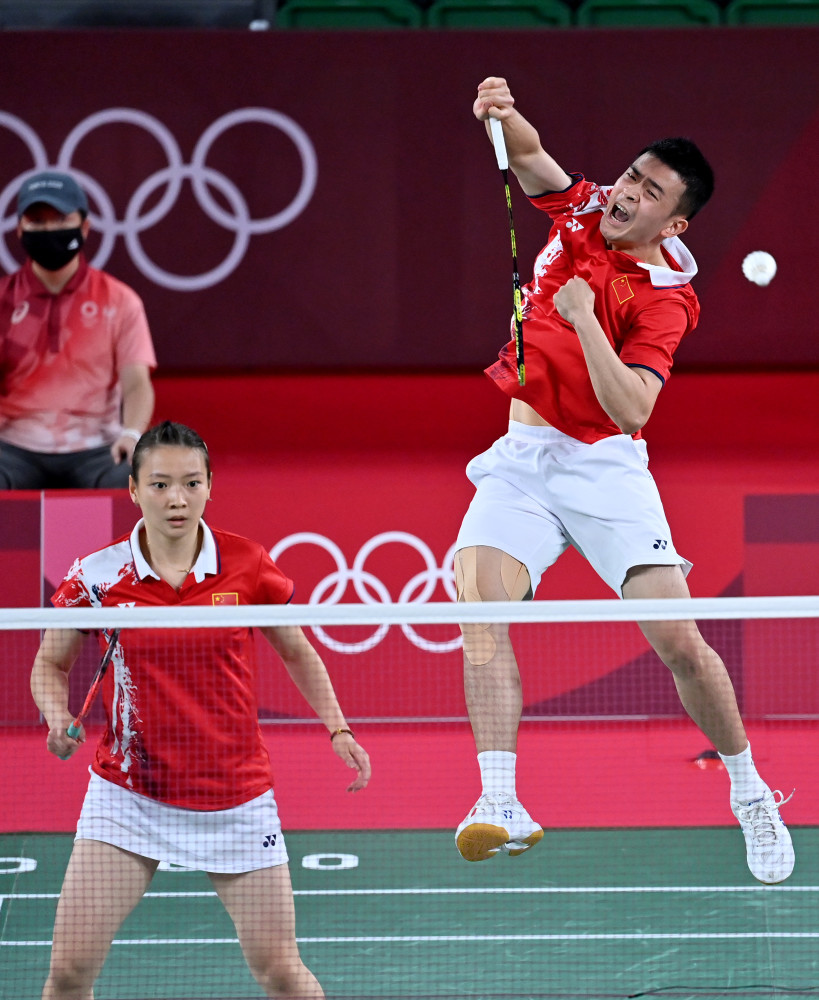 既充满戏剧 既充满戏剧