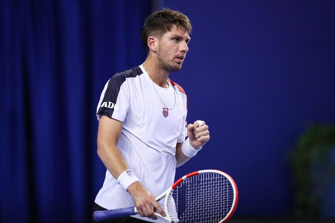 怀特顺势完 怀特顺势完