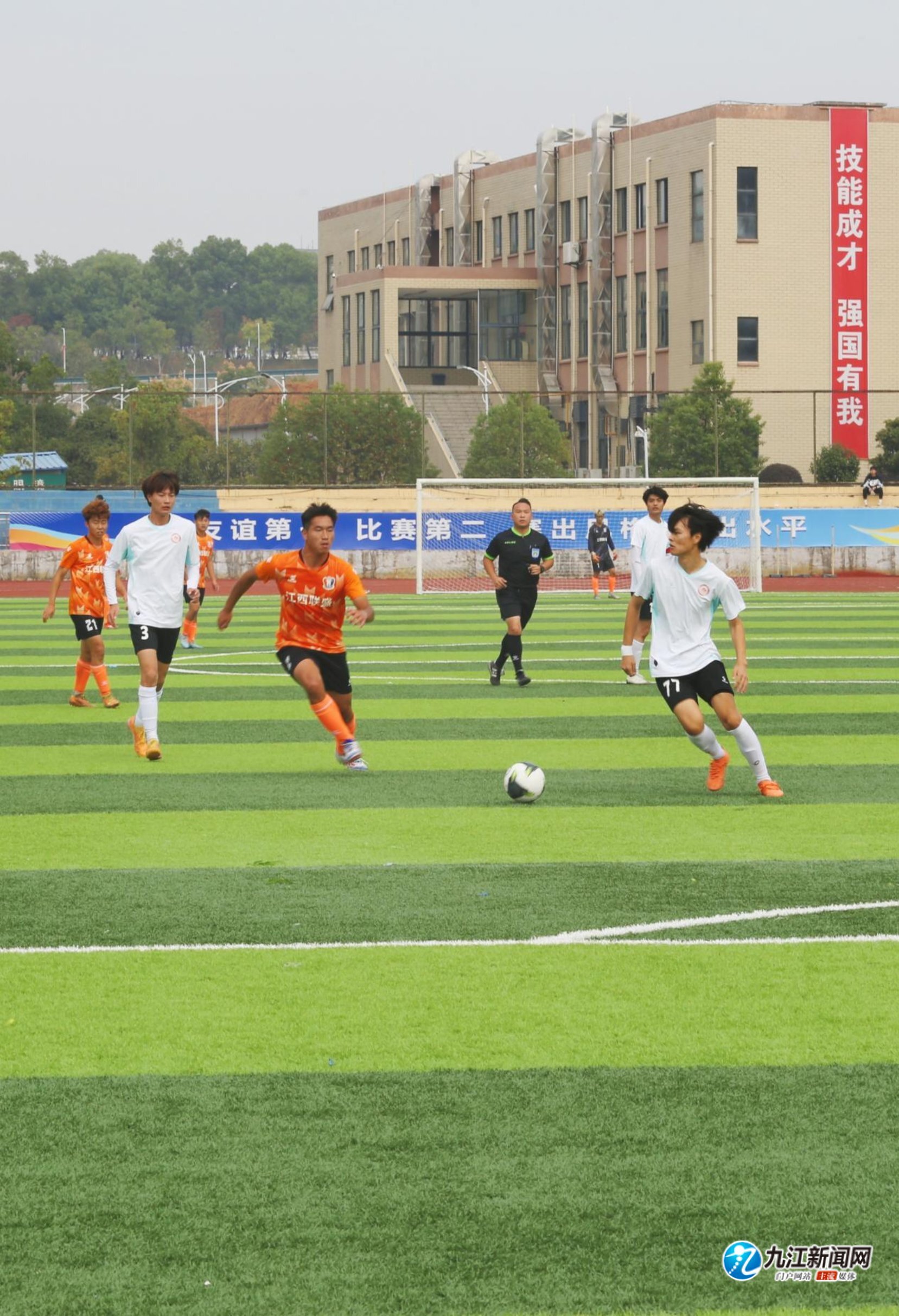 自然融入 自然融入